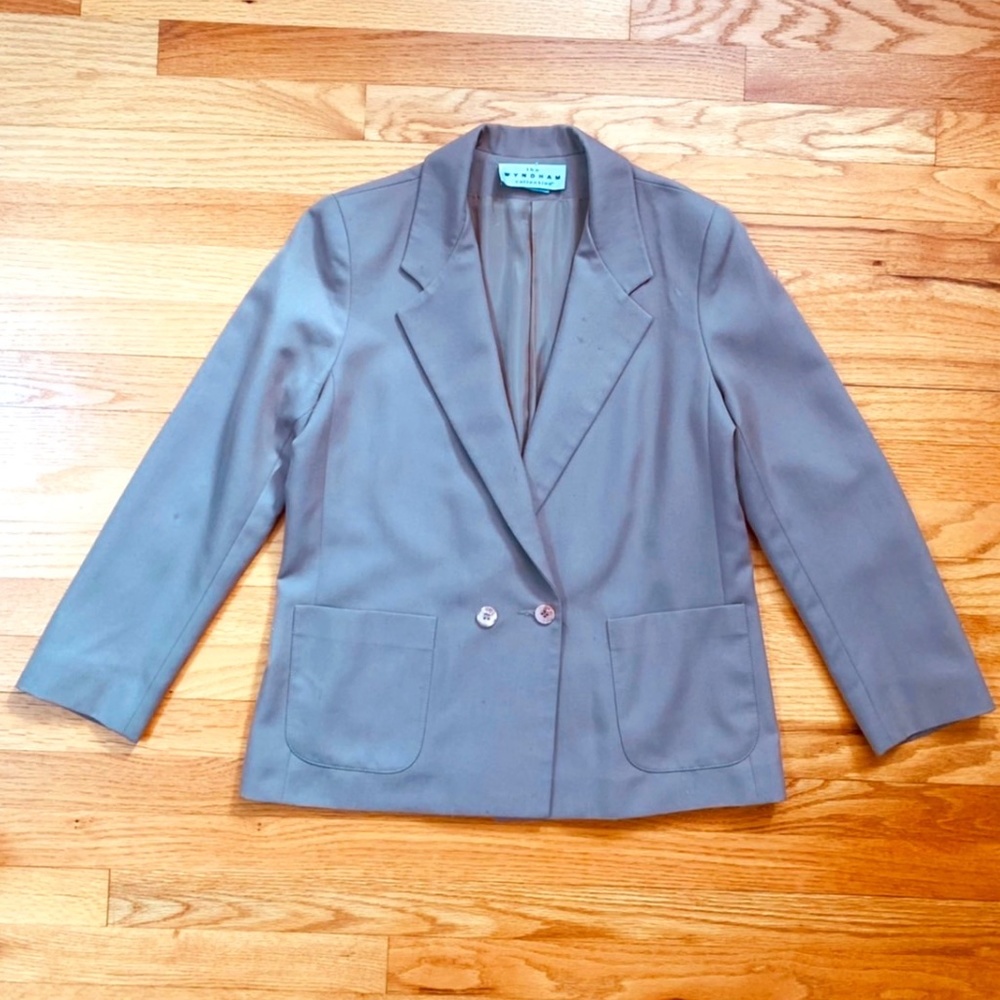 Light brown blazer